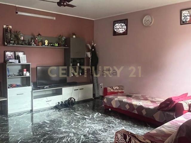 Appartamento in vendita di 107 m² in Via Trento, 135