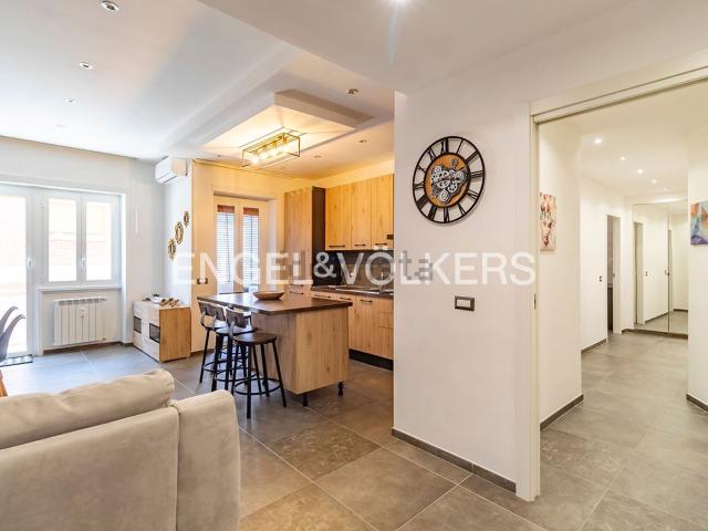 Appartamento in vendita di 107 m² in Via Ugo de Carolis