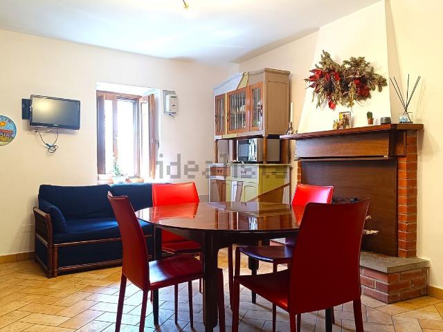 Appartamento in vendita di 107 m² in Via Vittorio Emanuele