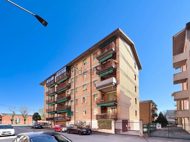 Appartamento in vendita di 107 m² in Via Vittorio Fainelli, 6