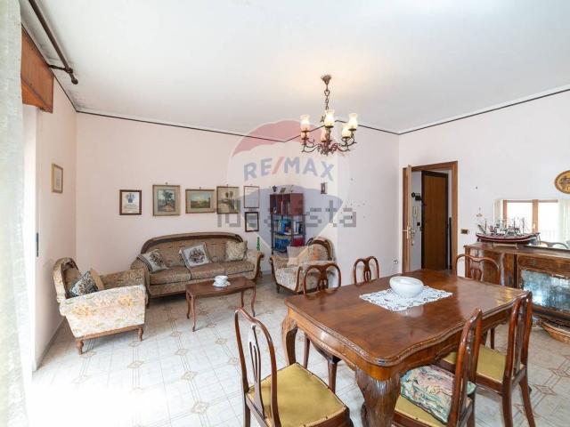 Appartamento in vendita di 107 m² in Via XXV Aprile