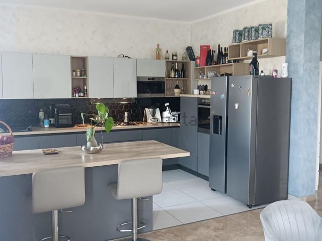 Appartamento in vendita di 107 m² in Via XXIV Maggio
