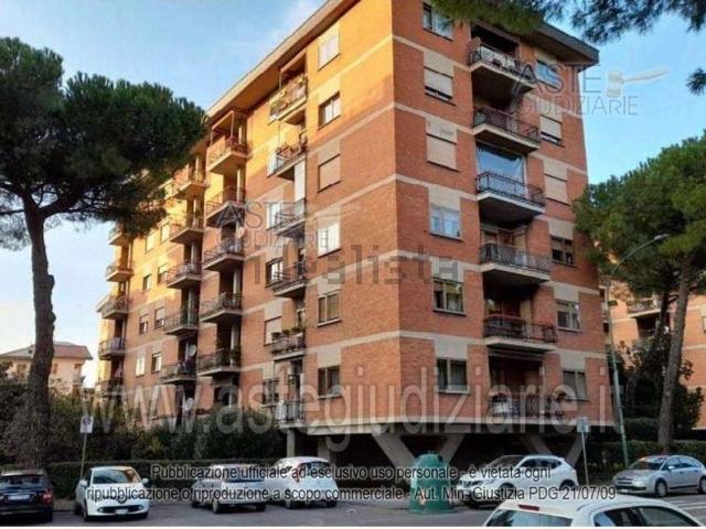 Appartamento in vendita di 107 m² in Viale Galileo Galilei