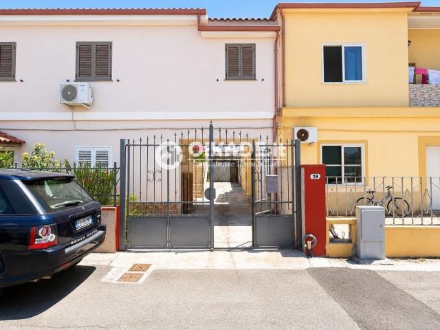 Appartamento in vendita di 107 m² in Viale Sardegna, 79