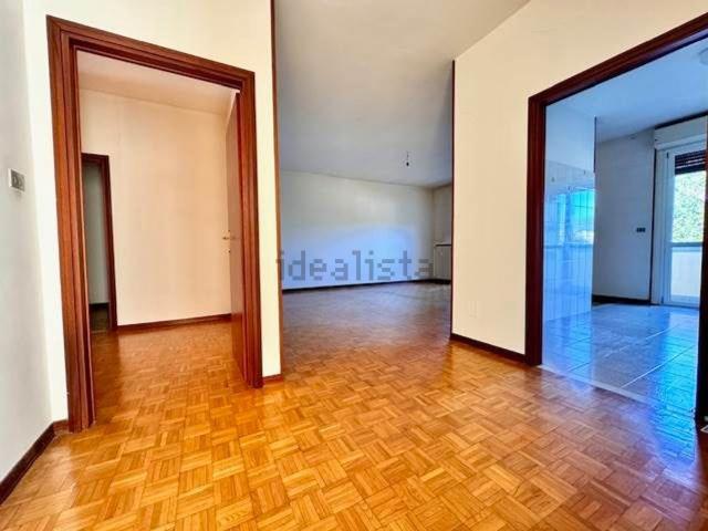 Appartamento in vendita di 107 m² in Viale Stazione
