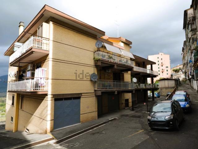 Appartamento in vendita di 107 m² in Vicolo della Quercia