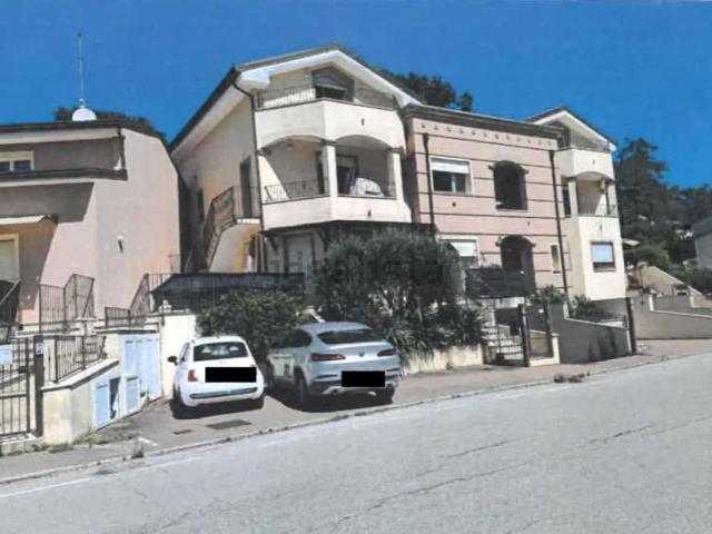 Appartamento in vendita di 107 m² in Corso Europa