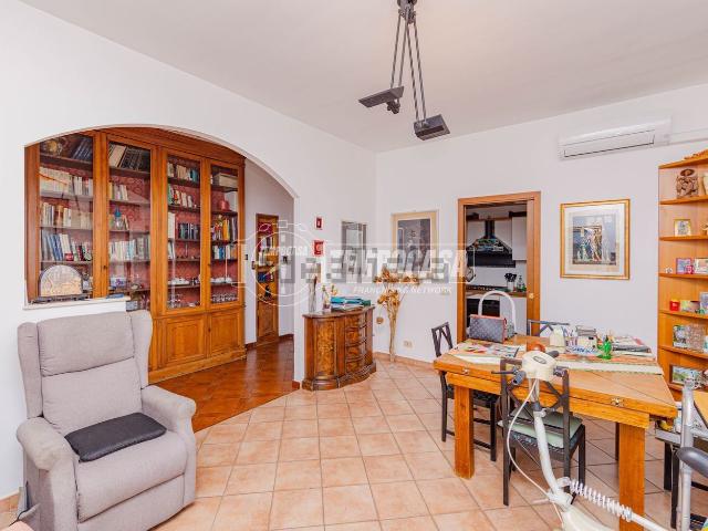 Appartamento in vendita di 107 m² in Corso Piave, 17