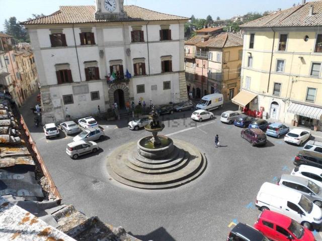 Appartamento in vendita di 107 m² in Piazza Principe di Napoli, 1
