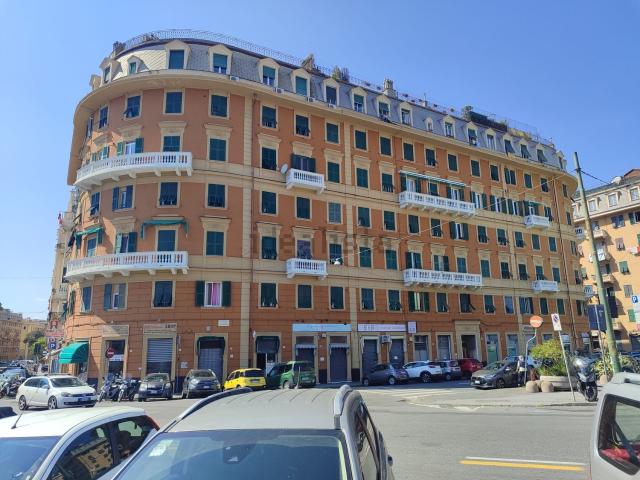 Appartamento in vendita di 107 m² in Piazza Terralba, 2