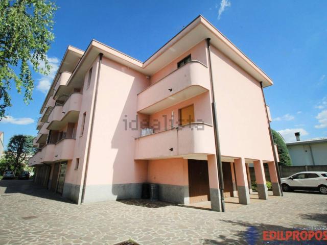 Appartamento in vendita di 108 m² in Via Como