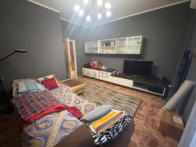 Appartamento in vendita di 108 m² in Via Corinaldo
