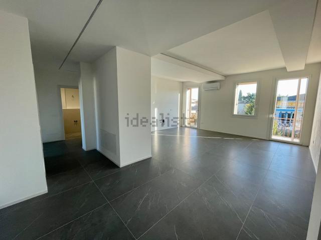 Appartamento in vendita di 108 m² in Via Cavour