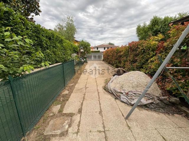 Appartamento in vendita di 108 m² in Via Ca&apos  Pisani, 8637