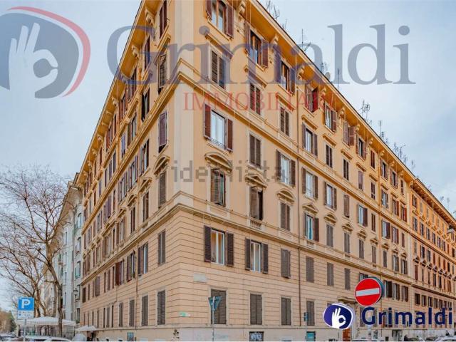 Appartamento in vendita di 108 m² in Via Caio Mario, 8
