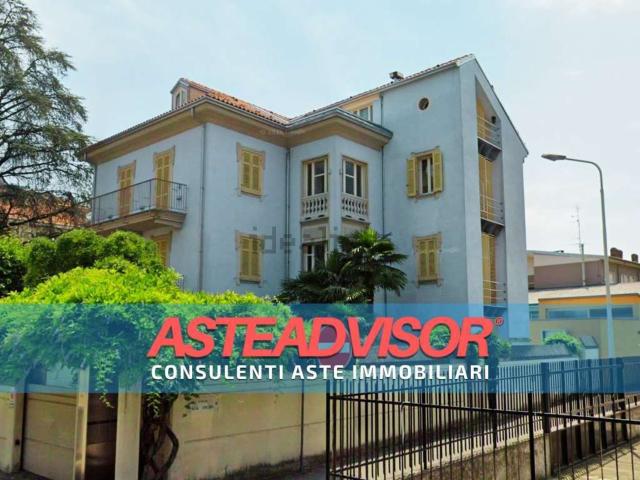 Appartamento in vendita di 108 m² in Via Carlo Noè, 34