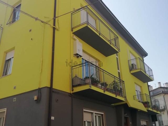 Appartamento in vendita di 108 m² in Via Carlo Pisacane