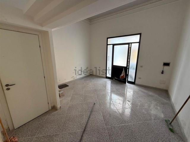Appartamento in vendita di 108 m² in Via Castelfidardo