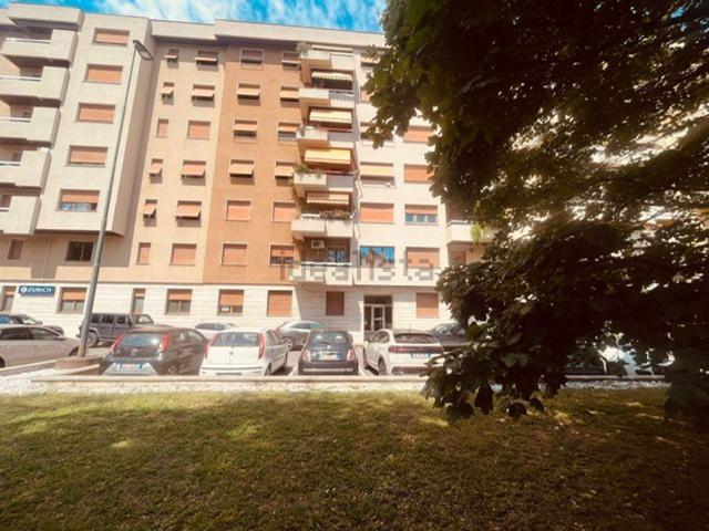 Appartamento in vendita di 108 m² in Via Creta, 2