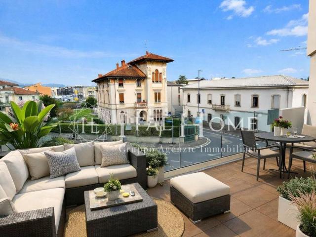 Appartamento in vendita di 108 m² in Via Ambrogio da Calepio, 10