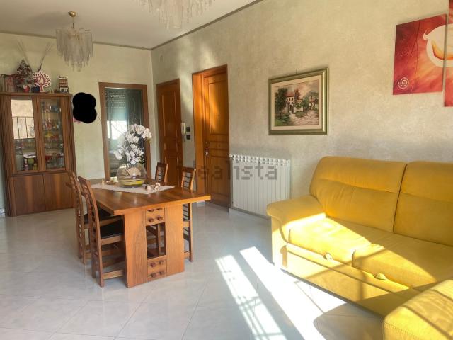 Appartamento in vendita di 108 m² in Via Antonio Mongitore, 2