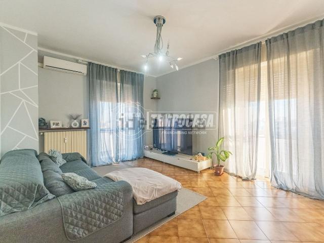Appartamento in vendita di 108 m² in Via Armando Diaz, 4