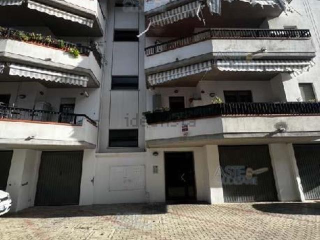 Appartamento in vendita di 108 m² in Via Arno, 16