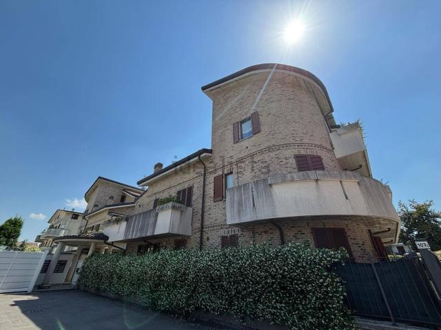 Appartamento in vendita di 108 m² in Via Giuseppe Garibaldi, 107