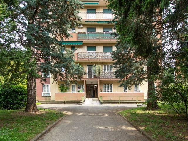 Appartamento in vendita di 108 m² in Via Giacomo Puccini, 60