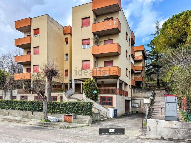 Appartamento in vendita di 108 m² in Via Giovanni XXIII, 69