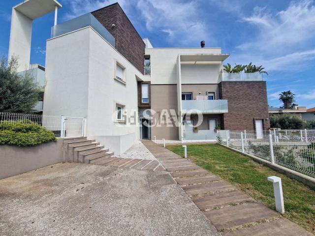 Appartamento in vendita di 108 m² in Via dei Lauri, 32