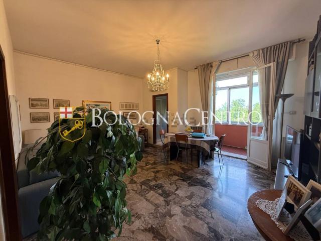 Appartamento in vendita di 108 m² in Via di Bertalia