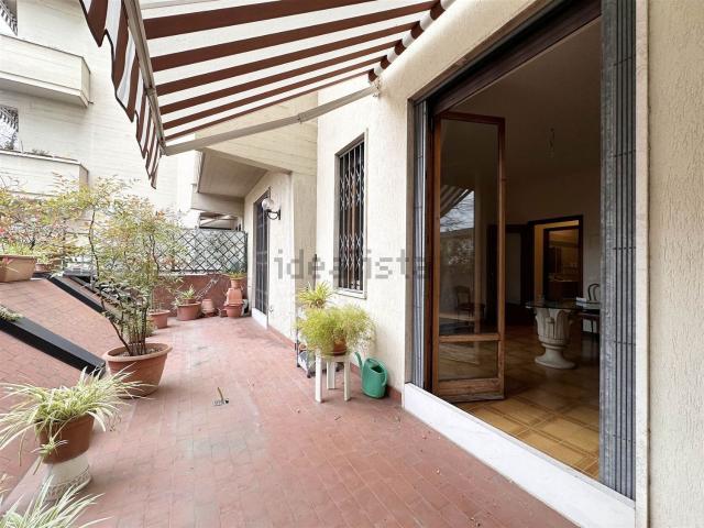 Appartamento in vendita di 108 m² in Via di Soffiano