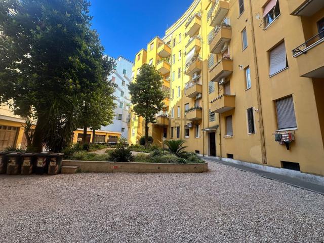 Appartamento in vendita di 108 m² in Via di Porta Labicana
