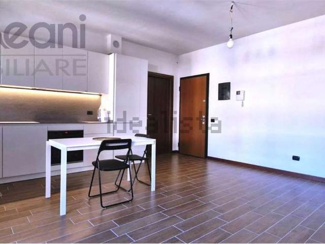 Appartamento in vendita di 108 m² in Via Emilio Gino Segrè