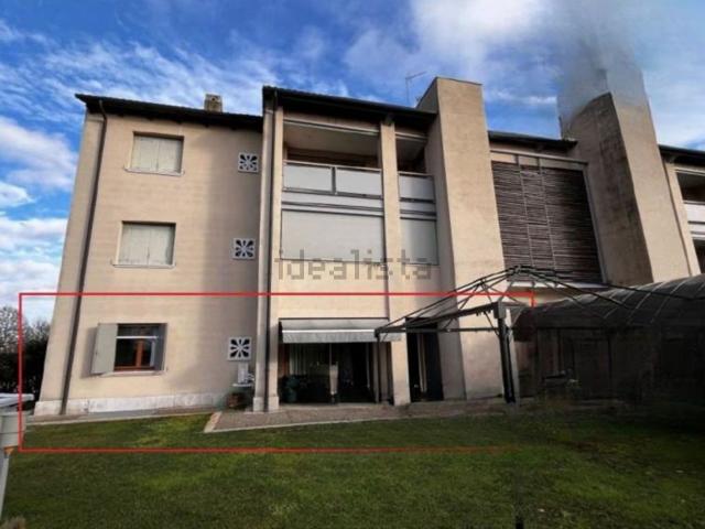 Appartamento in vendita di 108 m² in Via Europa, 2
