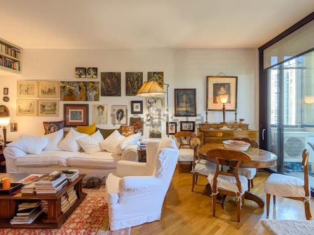 Appartamento in vendita di 108 m² in Via Europa, 34