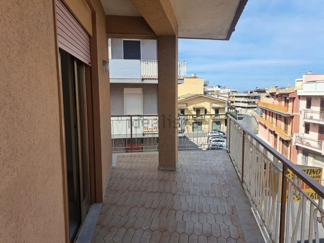 Appartamento in vendita di 108 m² in Via Focea, 19
