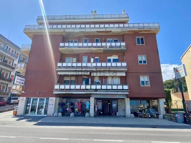 Appartamento in vendita di 108 m² in Via Flaminia