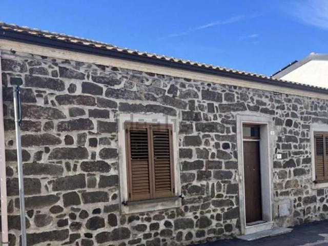 Appartamento in vendita di 108 m² in Via Iosto