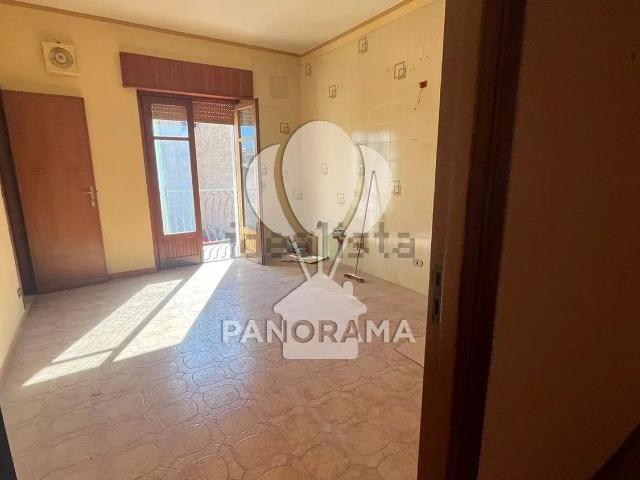 Appartamento in vendita di 108 m² in Via IV Novembre, 7