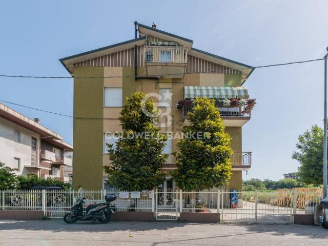 Appartamento in vendita di 108 m² in Via Monte San Michele, 21