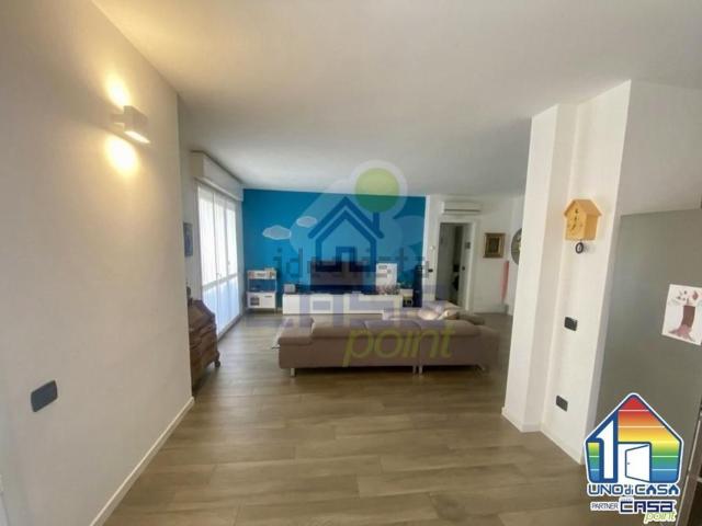 Appartamento in vendita di 108 m² in Via Montello