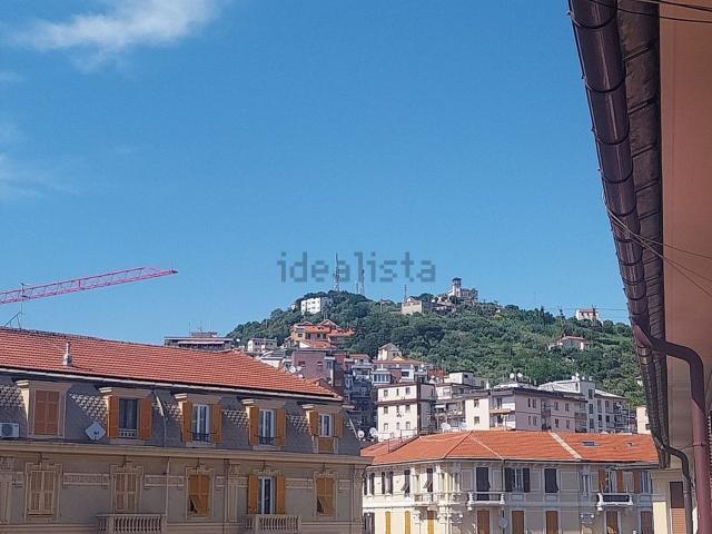 Appartamento in vendita di 108 m² in Via San Lorenzo, 22