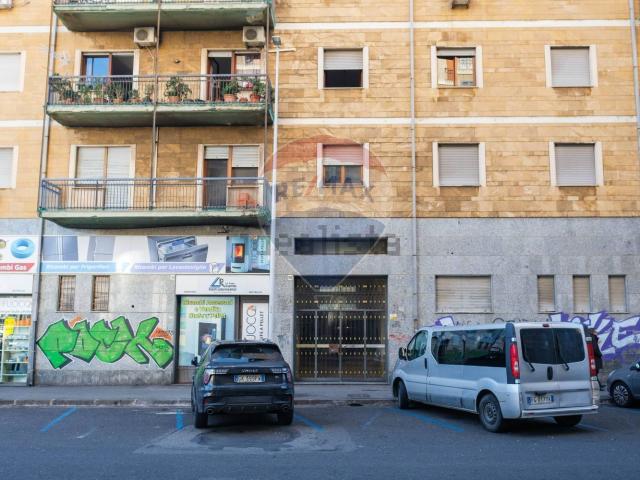 Appartamento in vendita di 108 m² in Via Sturzo Luigi, 156