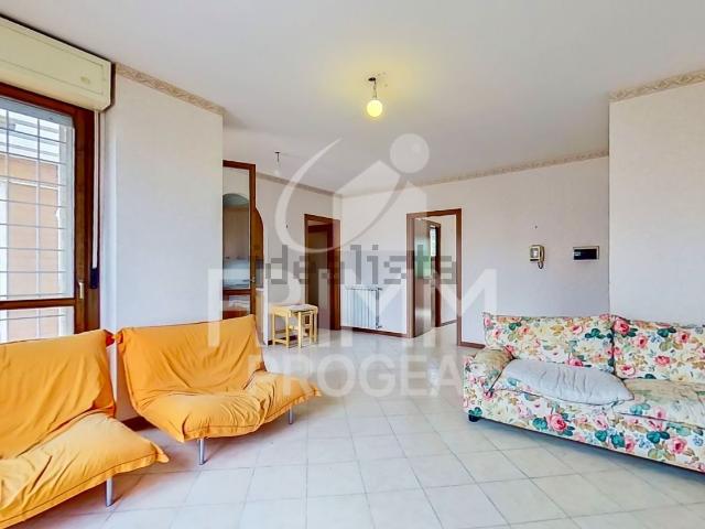 Appartamento in vendita di 108 m² in Via Padre Angelo Cerbara