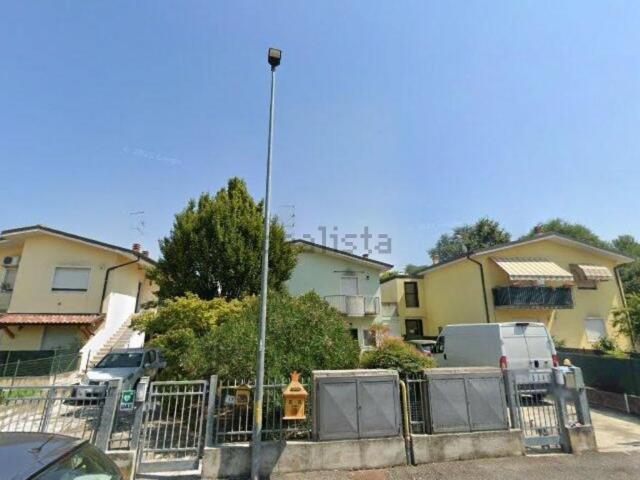 Appartamento in vendita di 108 m² in Via Parmala, 17