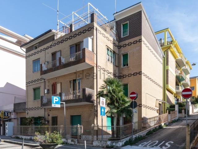 Appartamento in vendita di 108 m² in Via Piave, 1