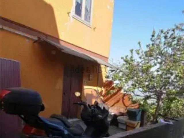 Appartamento in vendita di 108 m² in Via Prati, 95