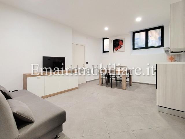 Appartamento in vendita di 108 m² in Via Privata Terracina, 6